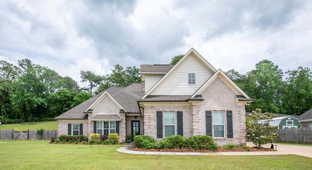 Photo of 617 Taylor Overlook Dr, Taylor, MS 38673