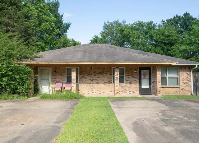 Property at 3802 3804 Grand, Texarkana, AR 71854, 6 beds, 2 baths