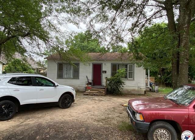 Property at 408 E 25th St, Texarkana, AR 71854, 2 beds, 1 bath