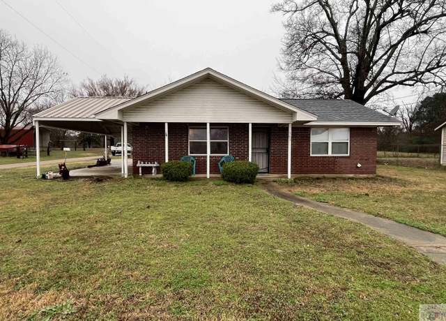 Property at 365 Houston St, Maud, TX 75567, 2 beds, 1 bath
