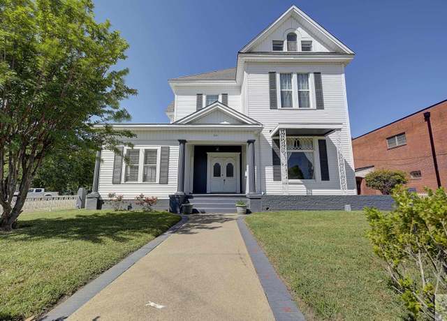 Property at 501 Main St, Texarkana, TX 75501, 3 beds, 3.5 baths