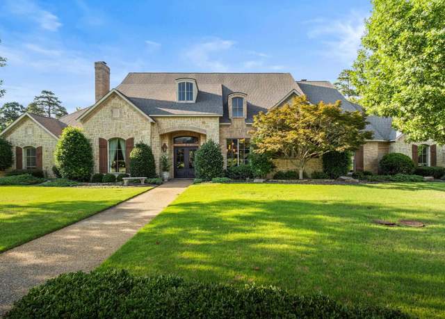 Property at 6804 Springwood Cir, Texarkana, TX 75503, 4 beds, 4.5 baths