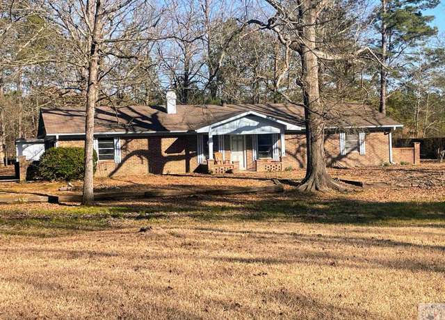 Property at 753 Warren Thomas Rd, Texarkana, TX 75501, 2 beds, 1.5 baths