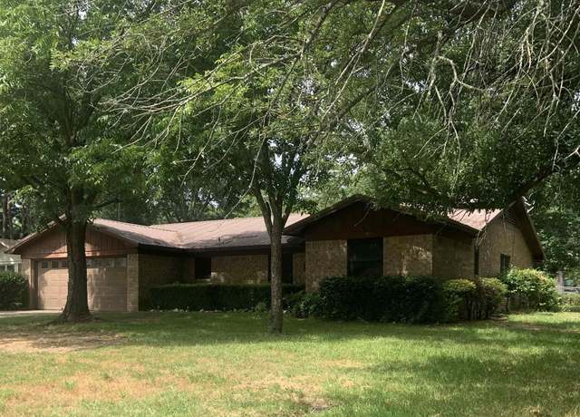 Property at 515 Langford Ln, New Boston, TX 75570, 3 beds, 2 baths