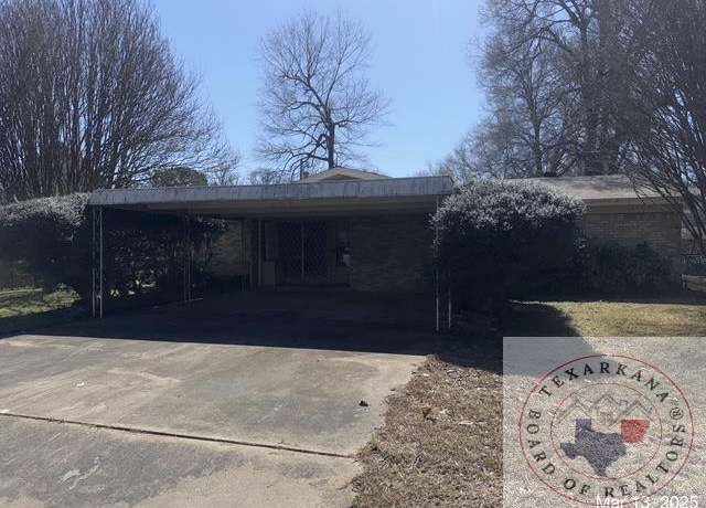 Property at 112 Myrtle Dr, New Boston, TX 75570, 2 beds, 1 bath