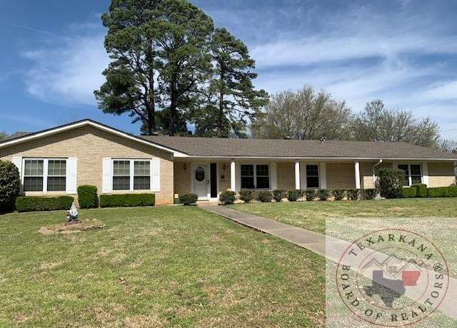 Property at 905 Diane Dr, Wake Village, TX 75501, 3 beds, 2 baths