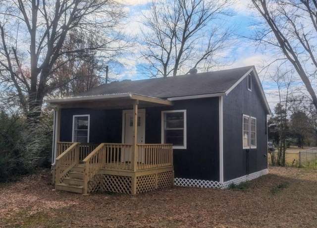 Property at 3 & 4 Wood Pl, Hooks, TX 75561, 3 beds, 1 bath