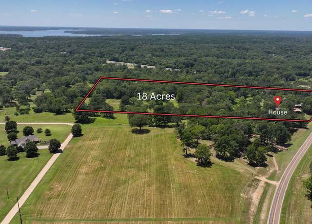 Property at 206 Buchanan Loop Rd, Texarkana, TX 75501, 4 beds, 3 baths