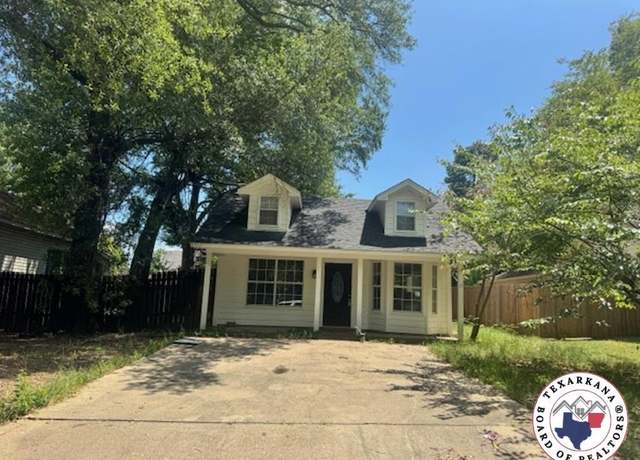 Property at 712 Short 21st St, Texarkana, AR 71854, 3 beds, 2 baths