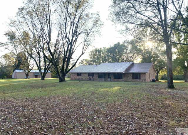 Property at 602 Cr 1145, Atlanta, TX 75551, 3 beds, 2.5 baths