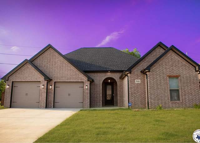 Property at 5616 Deaton Pl, Texarkana, TX 75503, 3 beds, 2 baths