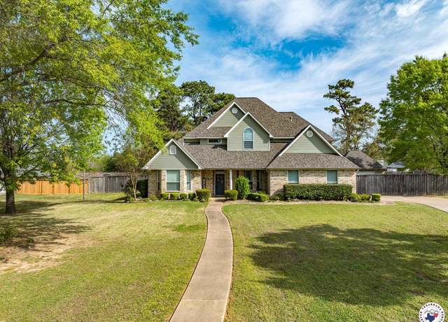 Property at 7205 Stonewall Dr, Texarkana, TX 75503, 4 beds, 3.5 baths