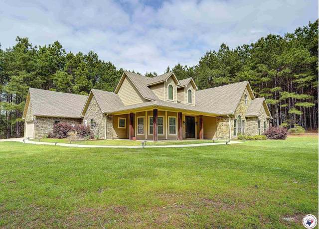 Property at 555 County Road 4809, Atlanta, TX 75551, 5 beds, 2.5 baths