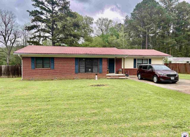 Property at 209 Leslie Ln, Atlanta, TX 75551, 3 beds, 2.5 baths