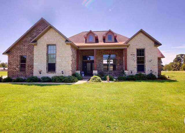 Property at 131 Barkman Creek Trace Rd, Hooks, TX 75561, 3 beds, 2 baths