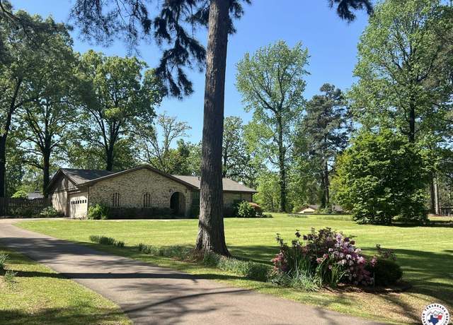 Property at 7512 Bonita Park Rd, Texarkana, AR 71854, 3 beds, 2 baths