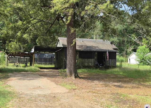 Property at 107 Garden Rd, Hooks, TX 75561, 2 beds, 1 bath