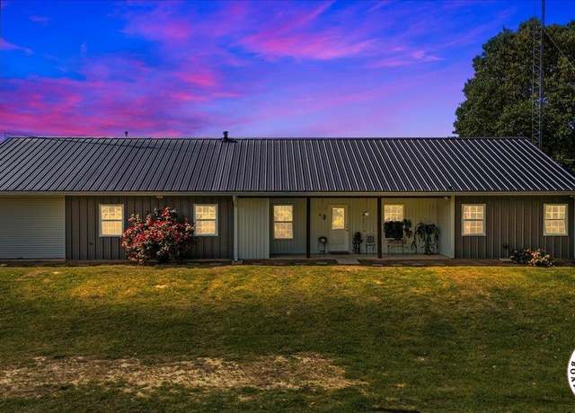 Property at 732 Red Maple Rd, Out Of Area-texas, TX 75755, 3 beds, 2 baths