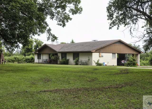 Property at 1407 County Road 4114, Atlanta, TX 75551, 4 beds, 2 baths