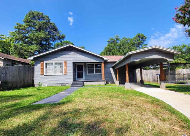 Property at 3909 Elizabeth St, Texarkana, TX 75501, 2 beds, 2 baths