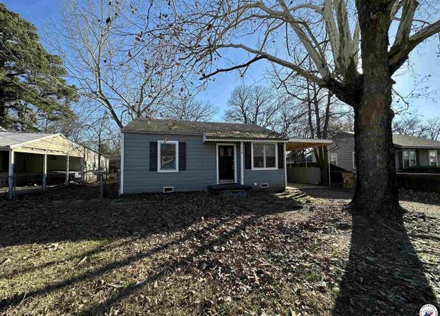Property at 114 E Ave H, Hooks, TX 75561, 3 beds, 1 bath