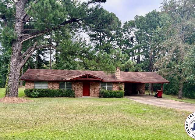 Property at 206 Fm 785, Queen City, TX 75572, 3 beds, 2 baths