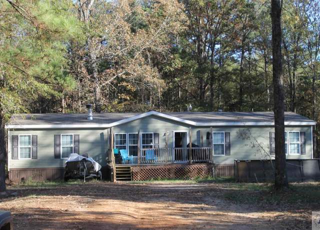 Property at 126 Tall Oak Rd, Hooks, TX 75561, 4 beds, 2 baths