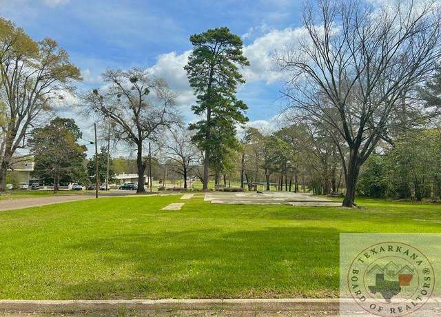 Property at 1202 E 12th, Texarkana, AR 71854
