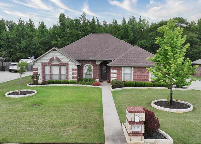 Property at 4415 Dakoda Ln, Texarkana, AR 71854, 4 beds, 2 baths