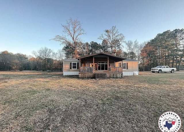 Property at 115 Krobot Cir, Texarkana, TX 75501, 3 beds, 2 baths