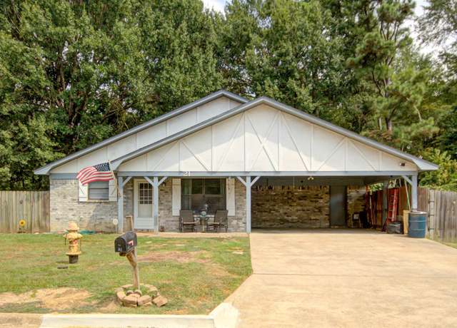 Property at 21 Dustin Ter, Nash, TX 75569, 3 beds, 2 baths
