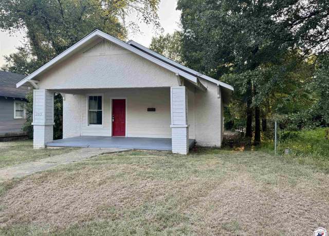 Property at 2013 Hazel St, Texarkana, TX 75501, 3 beds, 2 baths