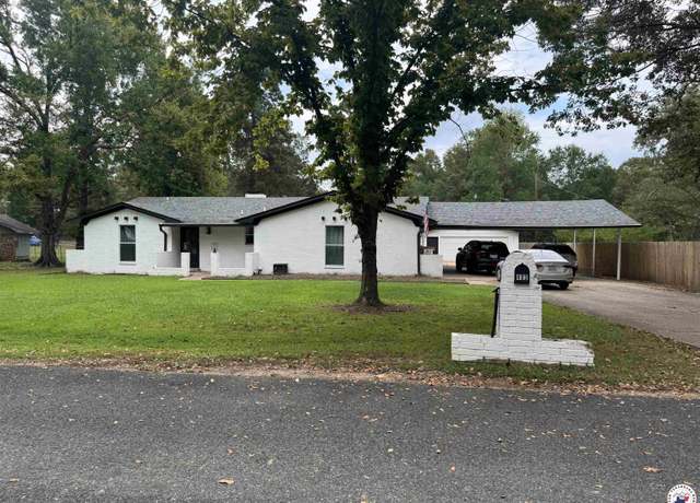Property at 403 Brookfield St, Texarkana, TX 75501, 3 beds, 3 baths