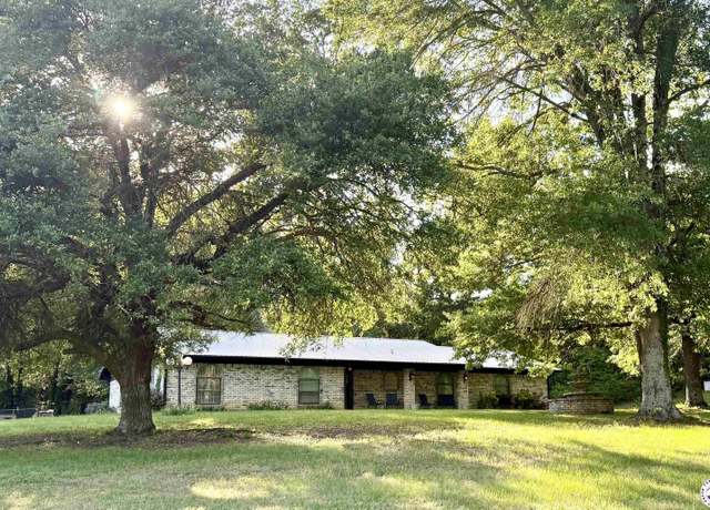 Property at 1181 Fm 96, Queen City, TX 75572, 3 beds, 2 baths