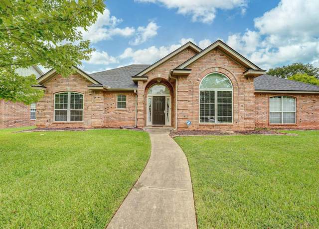 Property at 2902 Bethany Ln, Texarkana, TX 75503, 3 beds, 2 baths
