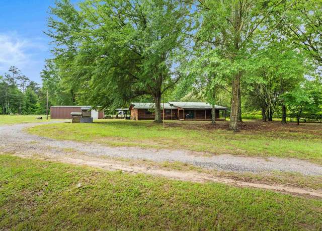 Property at 4330 County Road 2001, New Boston, TX 75570, 3 beds, 2 baths