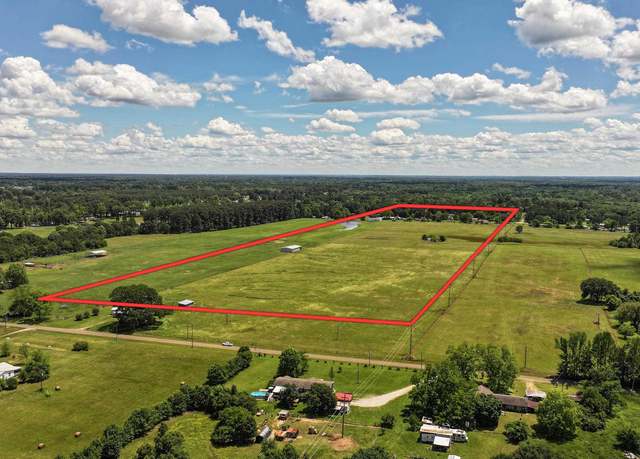 Property at 1415 Old Boston Rd, Texarkana, TX 75501