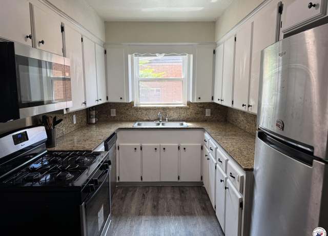 Property at 1205 W 40th St, Texarkana, TX 75503, 3 beds, 2 baths