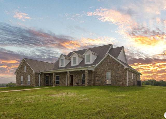 Property at 3189 Fm 1326, Dekalb, TX 75559, 3 beds, 3.5 baths