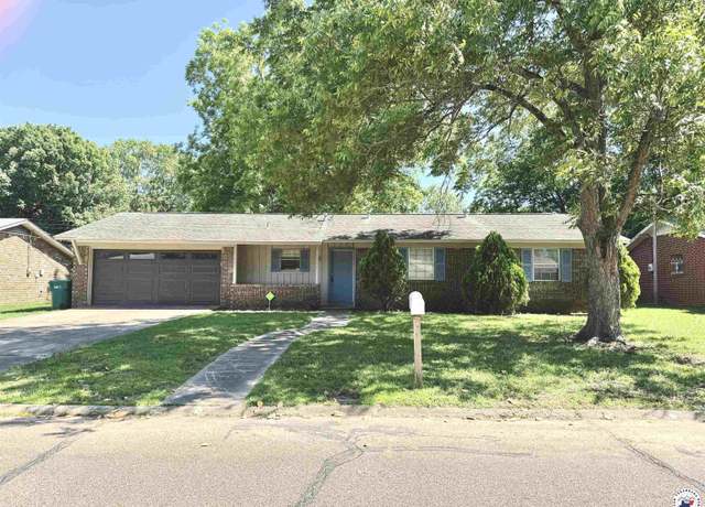 Property at 4211 Lotus Dr, Texarkana, TX 75503, 3 beds, 2 baths