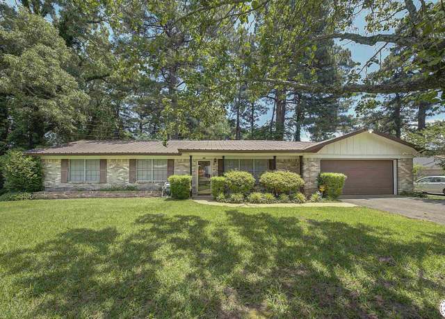 Property at 814 Hawkins Ave, Wake Village, TX 75501, 3 beds, 1.5 baths