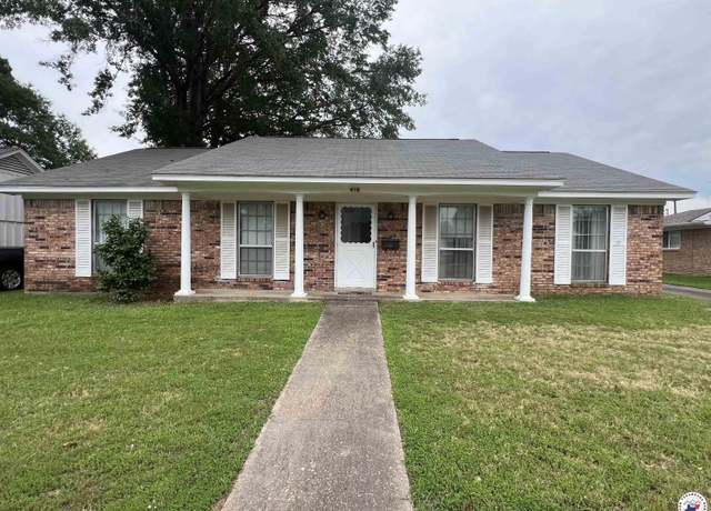Property at 416 W Greenfield Dr, Wake Village, TX 75503, 3 beds, 2.5 baths