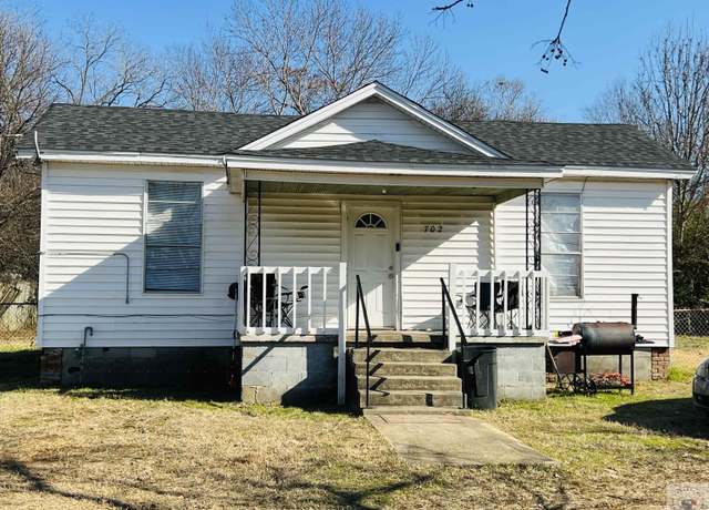 Property at 702 Genoa Rd, Texarkana, AR 71854, 3 beds, 1 bath