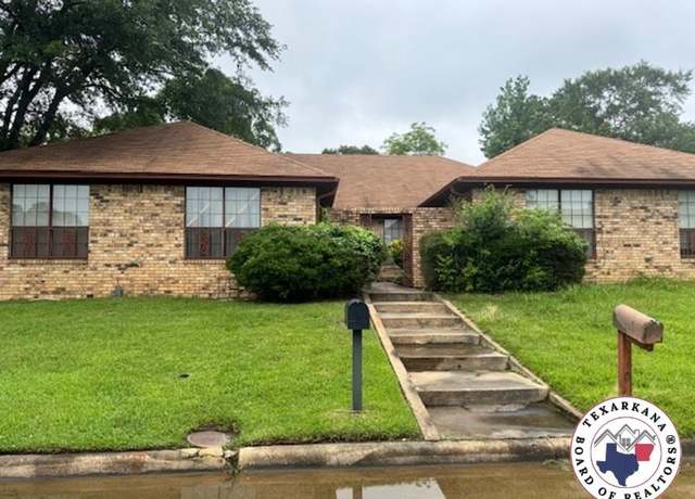 Property at 310-312 Brookwood Dr, Texarkana, TX 75501, 9 beds, 2 baths