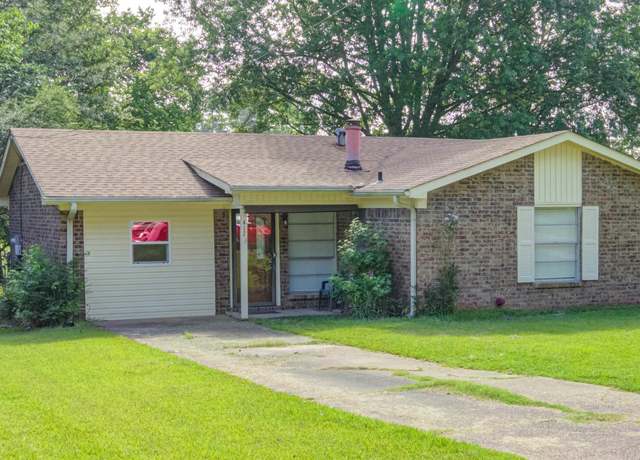 Property at 417 Carroll Ave, Wake Village, TX 75501, 4 beds, 2 baths