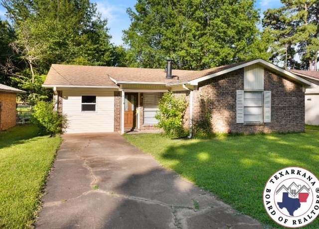 Property at 417 Carroll Ave, Wake Village, TX 75501, 4 beds, 2 baths