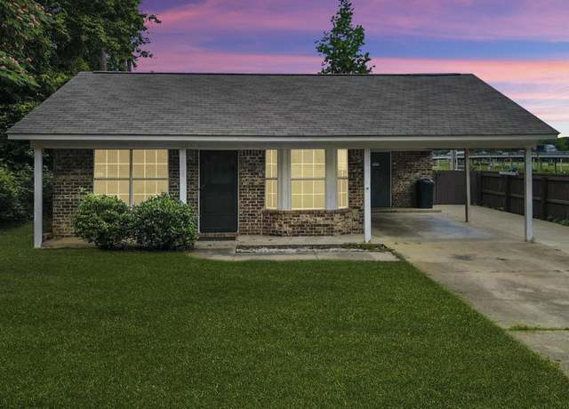 Property at 909 Pacific Ave, Wake Village, TX 75501, 3 beds, 2 baths