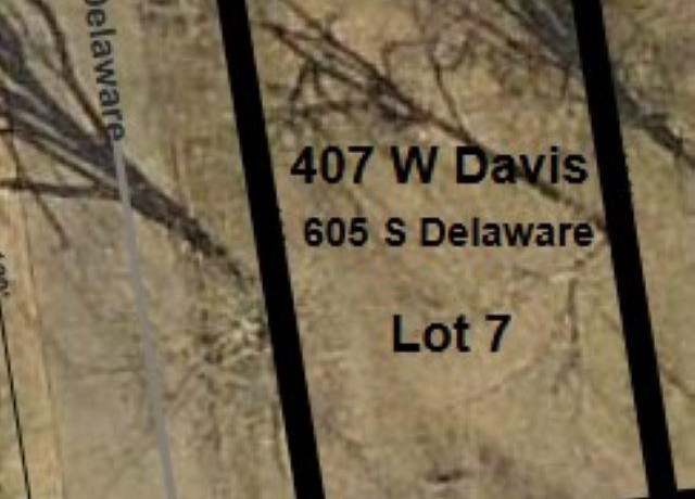 Property at 407 W Davis, Clarksville, TX 75426