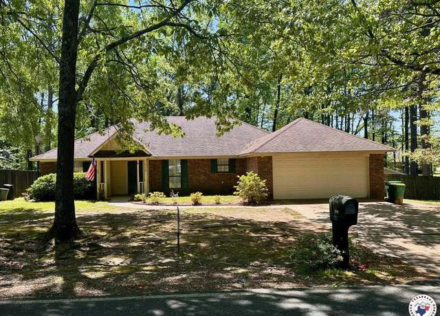 Property at 3119 Clear Cree Clear Crk, Texarkana, TX 75503, 3 beds, 2 baths
