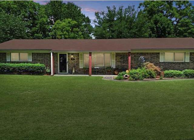 Property at 512 Langford Ln, New Boston, TX 75570, 2 beds, 1 bath